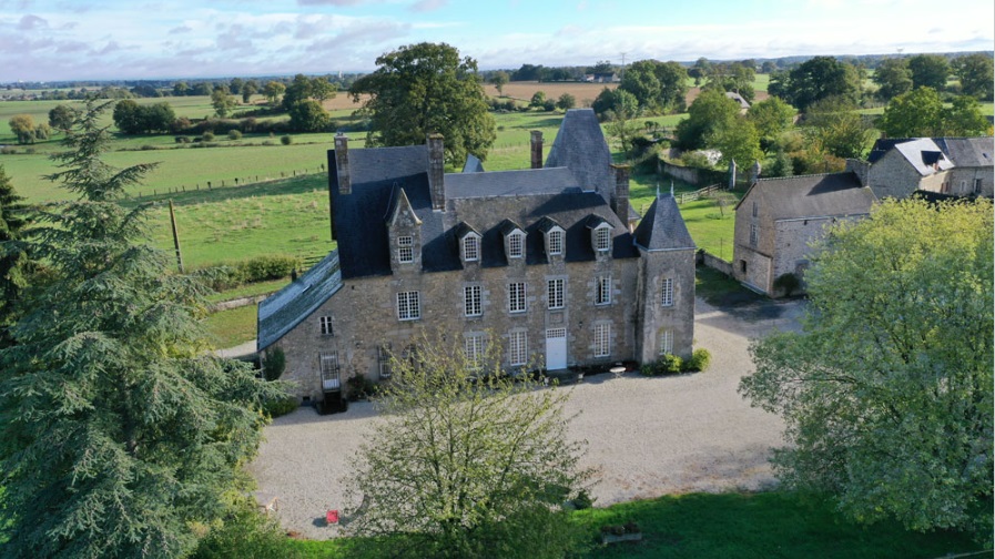 Mayenne Chateau